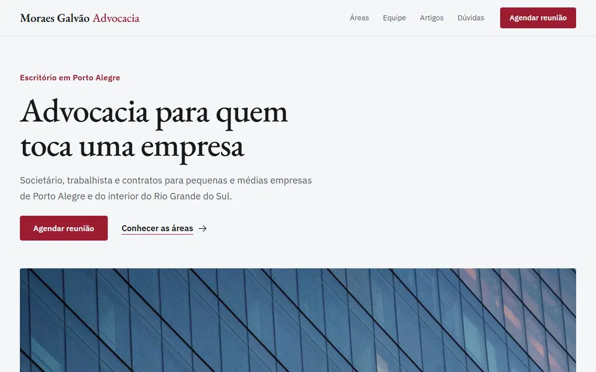 Primeira dobra do site para advocacia